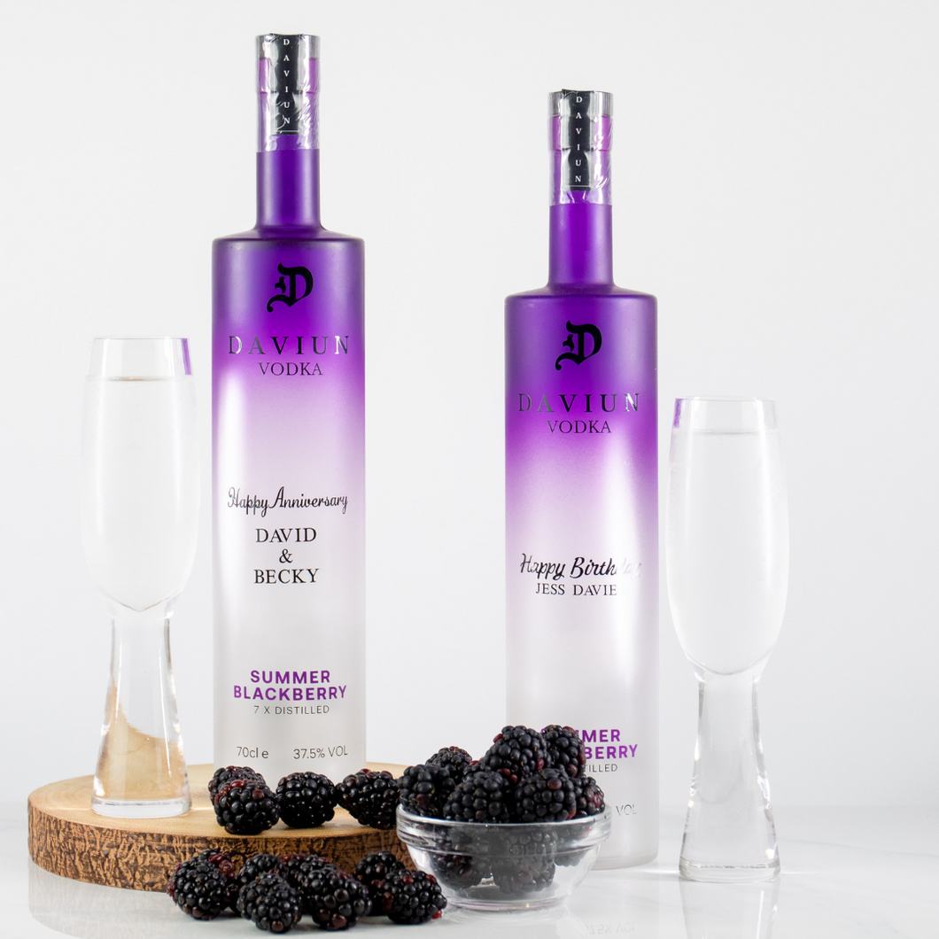Personalised Gift Blackberry Vodka (Luminous Bottle)